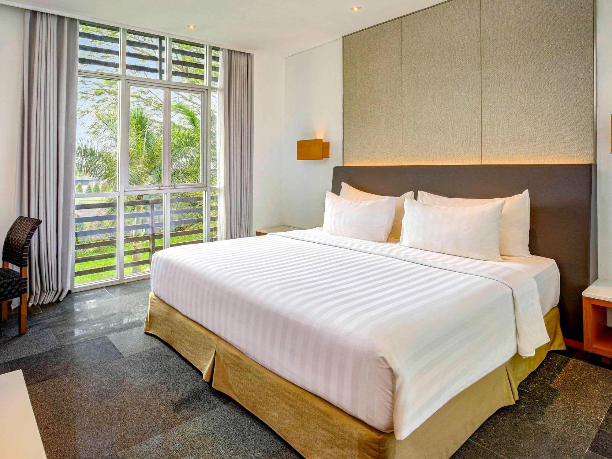 Novotel Palembang Luaran gambar