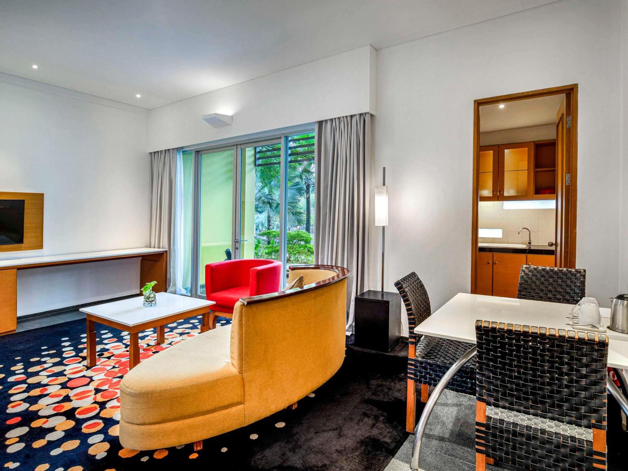 Novotel Palembang Luaran gambar